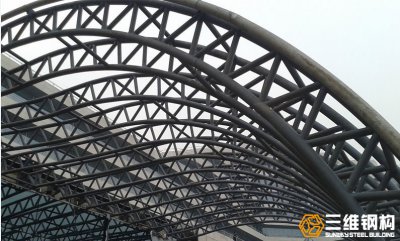 拱形桁架鋼結(jié)構(gòu)工程施工
